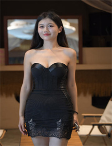 男Ji大巴进入女人的视频66m-莫熙儿车震视频