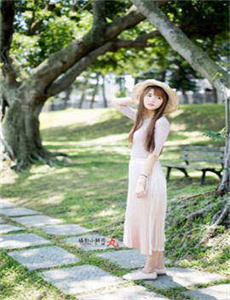 女人被添荫蒂舒服了A片图片-大b